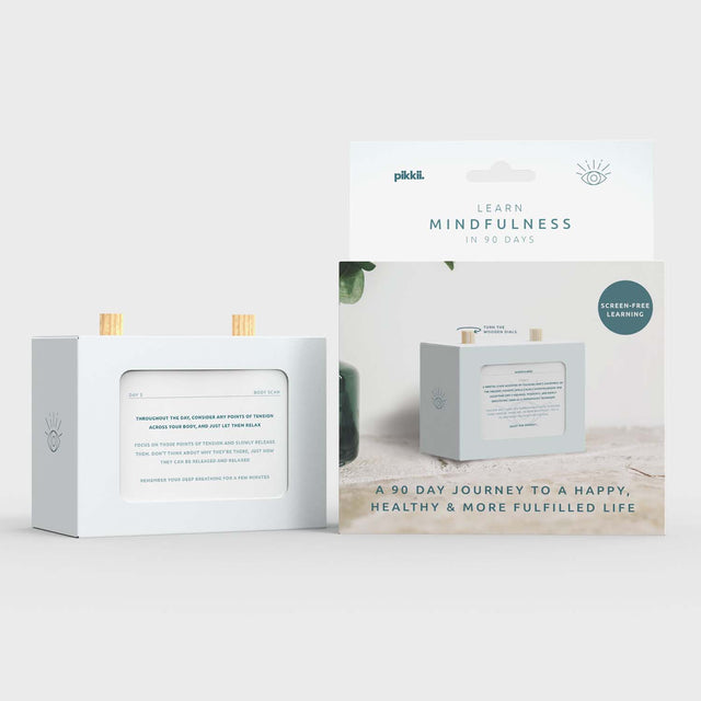 Mindfulness in 90 Days Scroll Box with Packaging